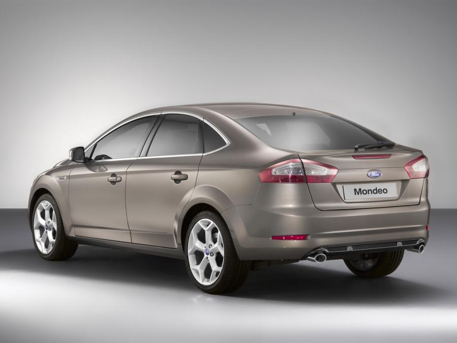  Ford Mondeo Hatchback 2010 года  (фото 5 из 9)